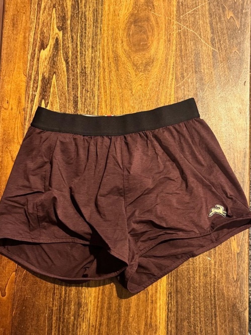 Tracksmith Maroon women’s session shorts (old version) small